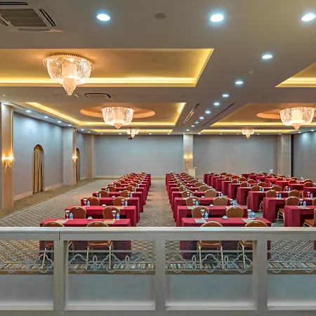 Royal Palace Resort