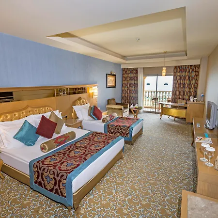 Rezort Royal Palace 5*